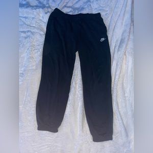 black nike sweatpants